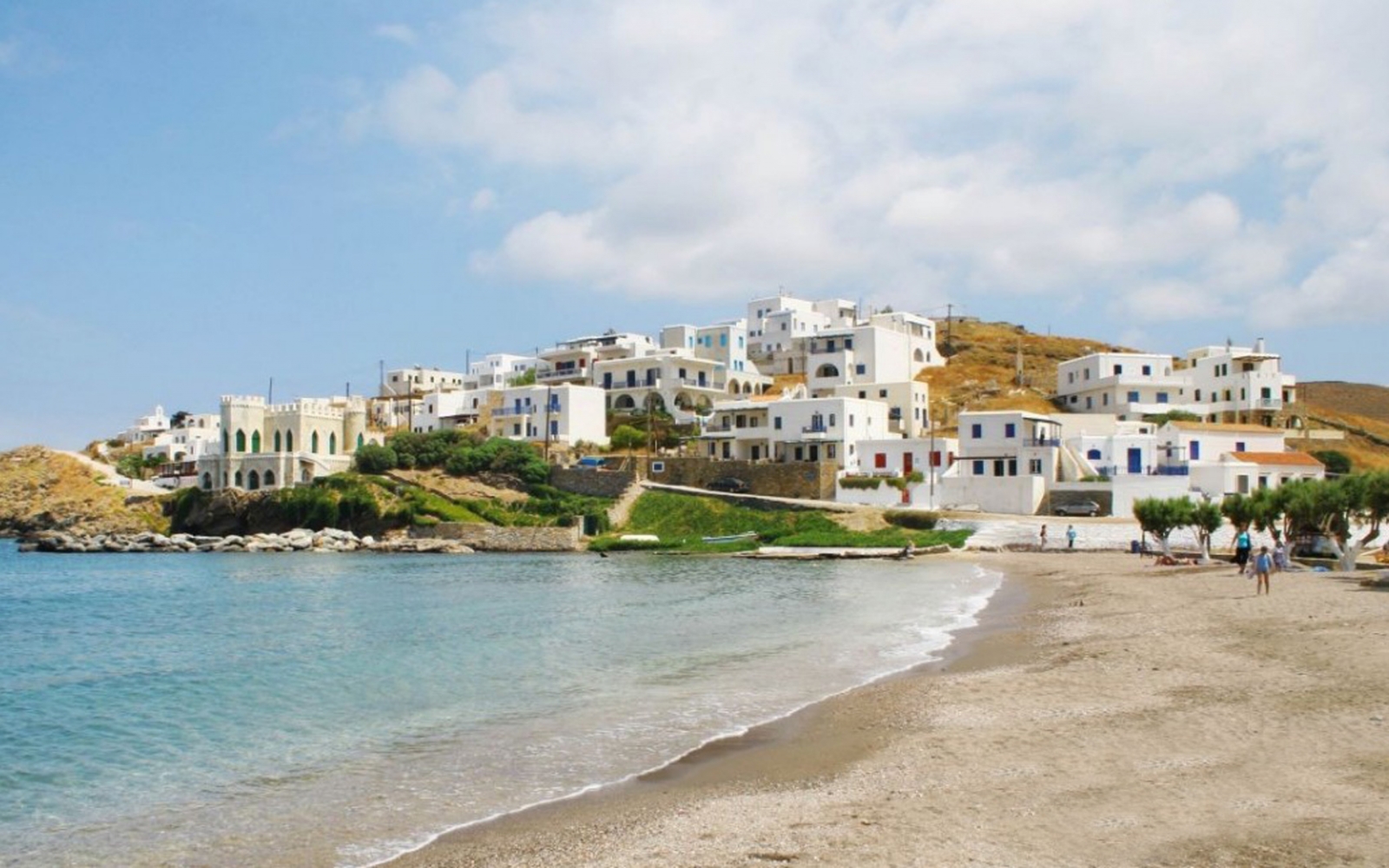 Loutra Beach